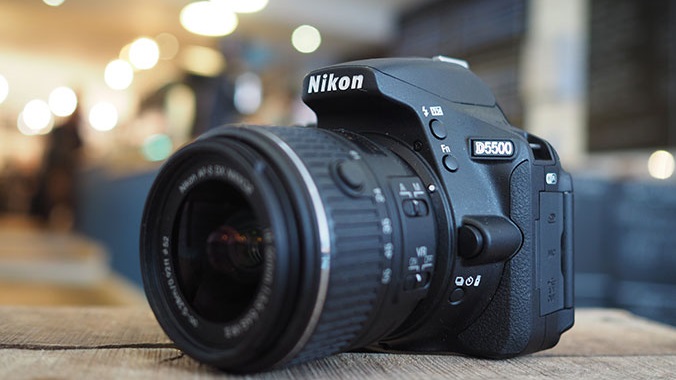 Nikon D5500, Kamera Buat Para Penjelajah Bintang